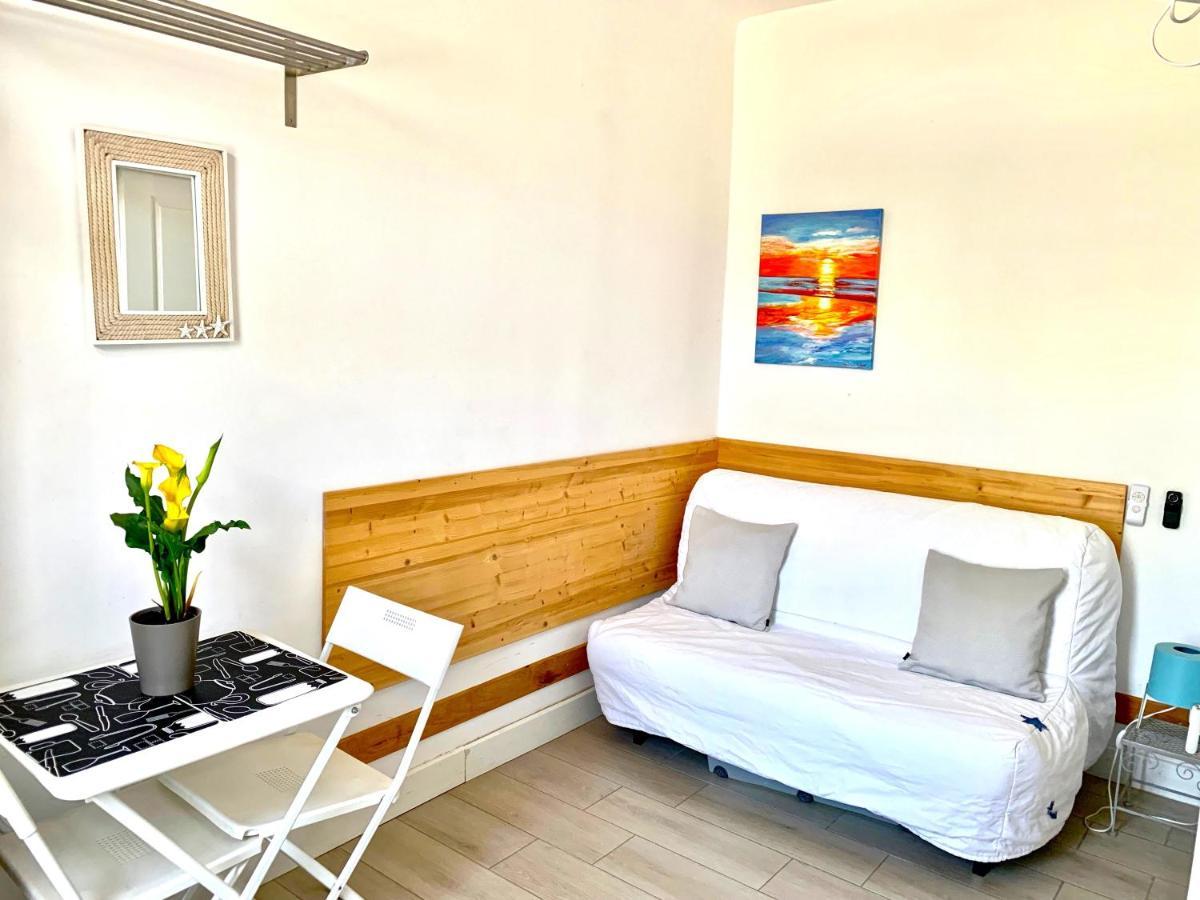 Blue Summer Vibes Mini Studio For Two, Ac, Parking, Beach At 50M, Spa Access -2 La Ciotat Exterior photo
